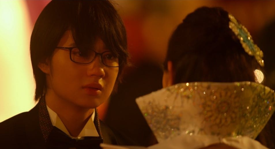 中条あやみが魔法少女に、佐野勇斗も仮装「3D彼女」“重要な鍵握る”シーン公開