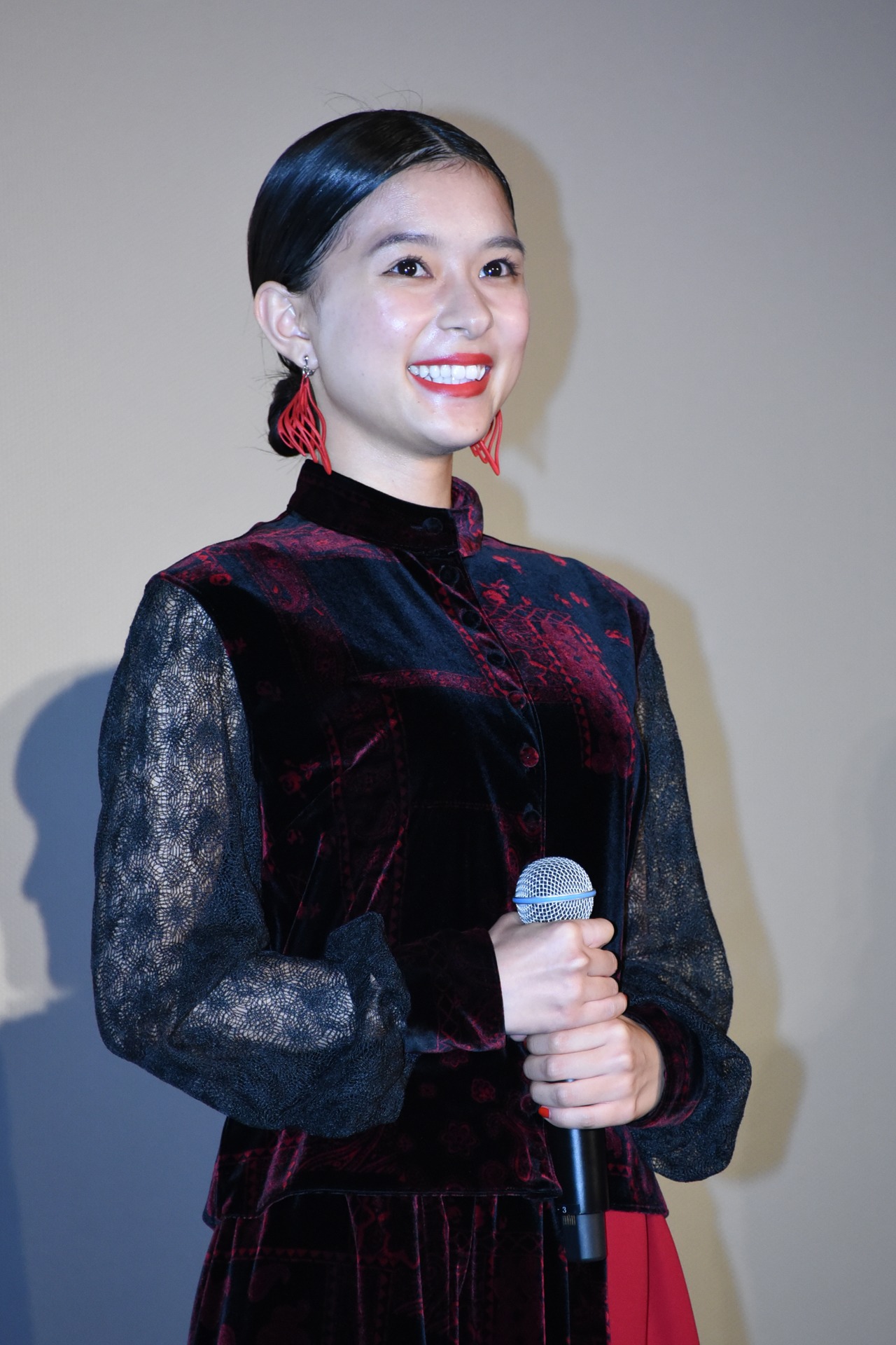 芳根京子