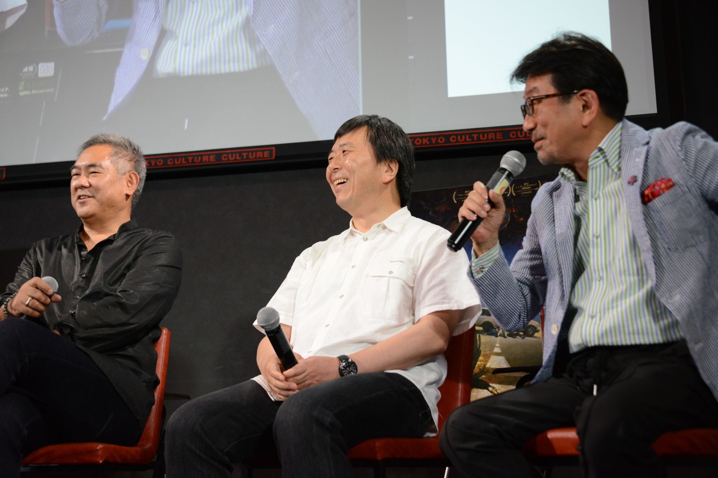 「ダウンレンジ」プレミア試写会の様子。