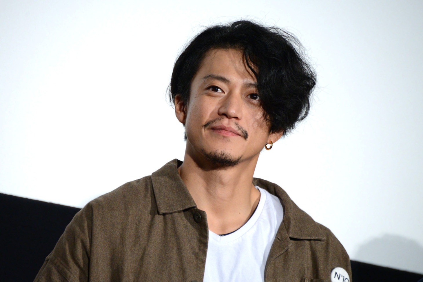 小栗旬