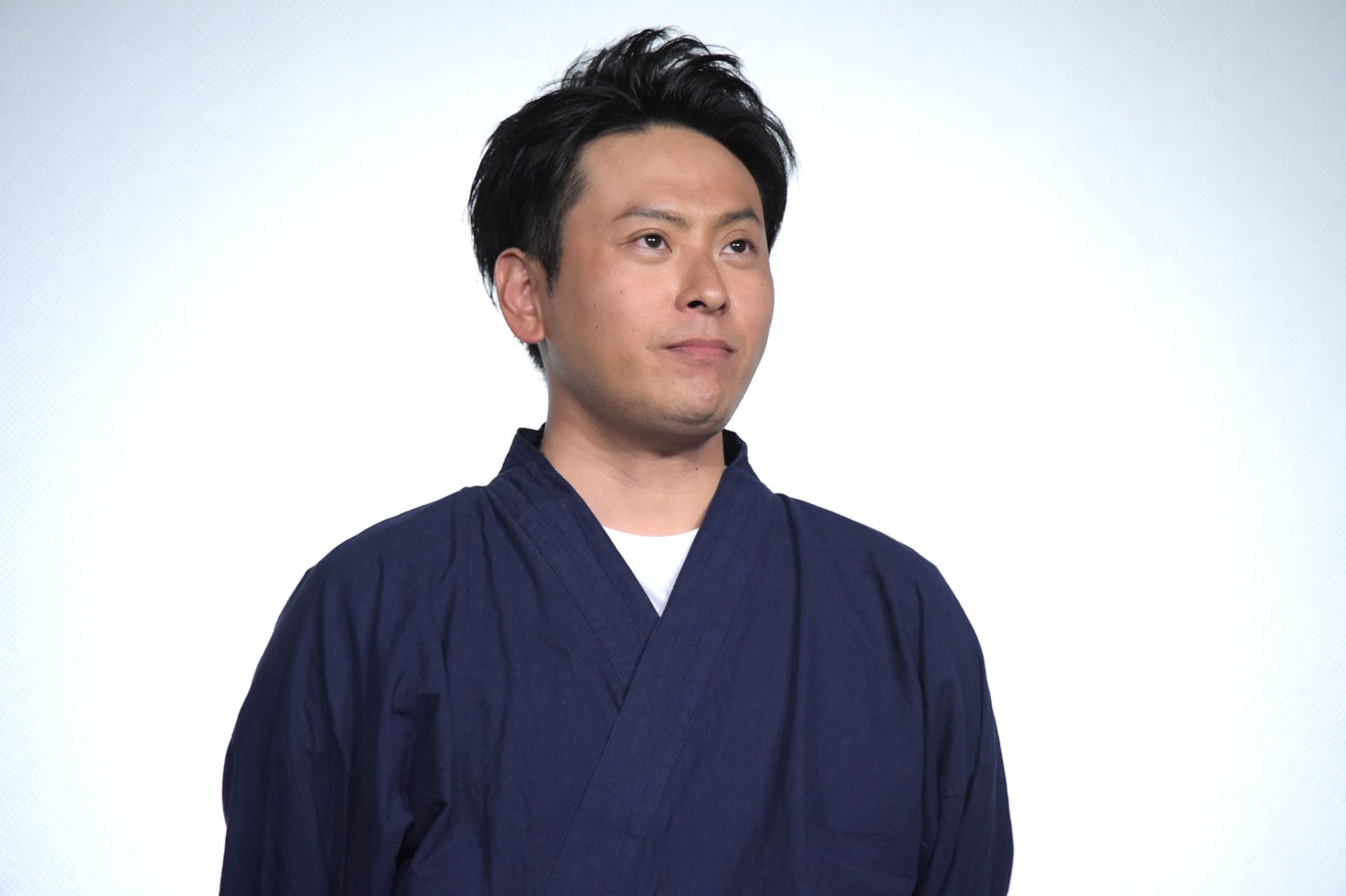 山下健二郎