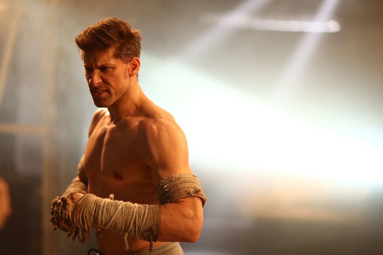 「キックボクサー ザ・リベンジ」 (c)2017 by kickboxer Ⅱ Retaliation, LLC. All rights reserved.