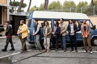 「いつだってやめられる 闘う名誉教授たち」