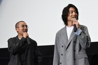 左から若林時英、伊藤健太郎。