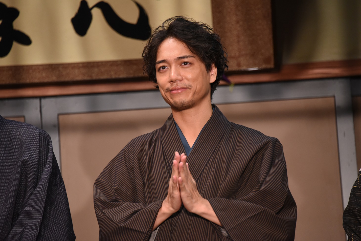 山崎育三郎