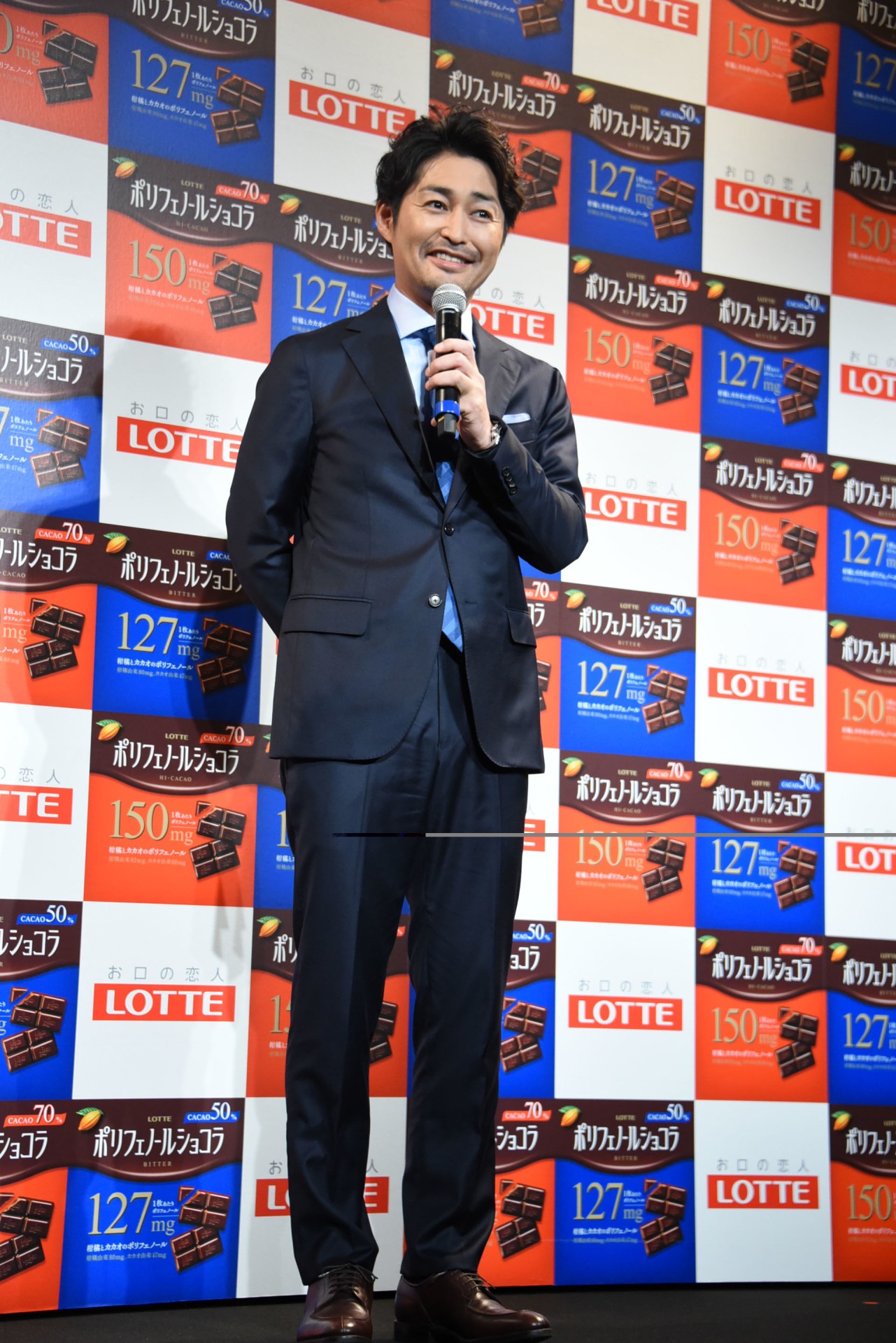 安田顕