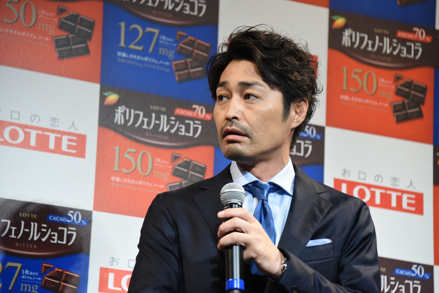 安田顕
