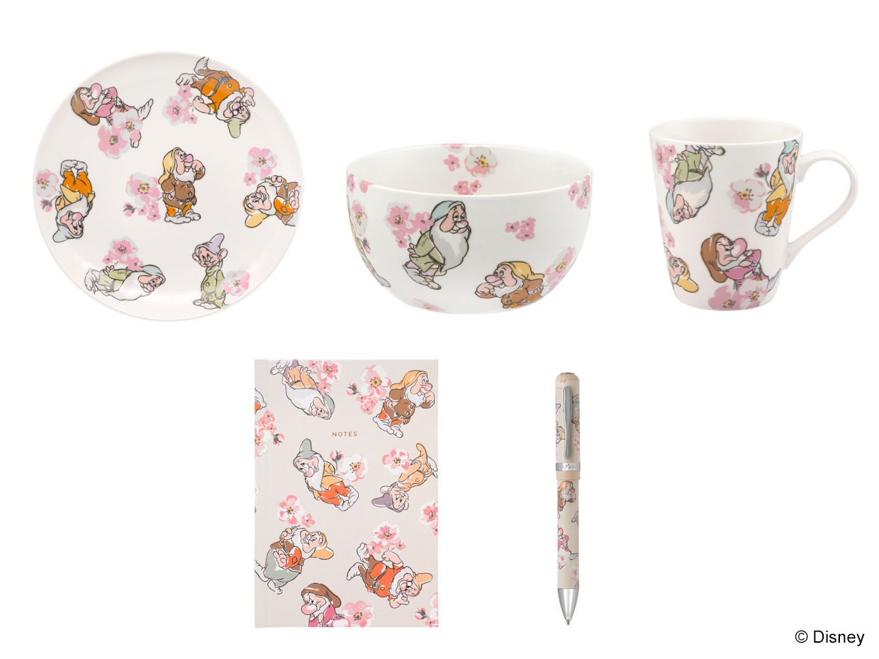 「SNOW WHITE（白雪姫）」コレクションの「Dwarf&Blossom ドワーフ＆ブロッサム」シリーズ。