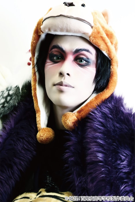 鵺役の神永圭佑。