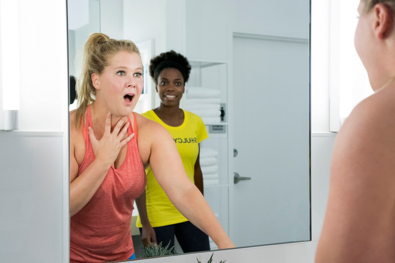 頭を打って美人に転生!?エイミー・シューマーの主演ラブコメ予告解禁