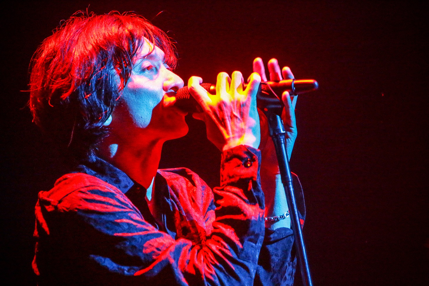 吉井和哉（Photo by MITCH IKEDA）