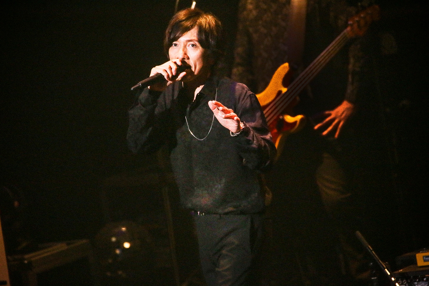 吉井和哉（Photo by MITCH IKEDA）