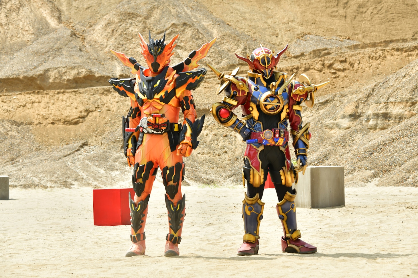 「ビルド NEW WORLD 仮面ライダークローズ」