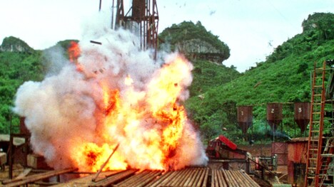 「恐怖の報酬（オリジナル完全版）」