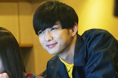 「音量を上げろタコ！なに歌ってんのか全然わかんねぇんだよ!!」新場面写真