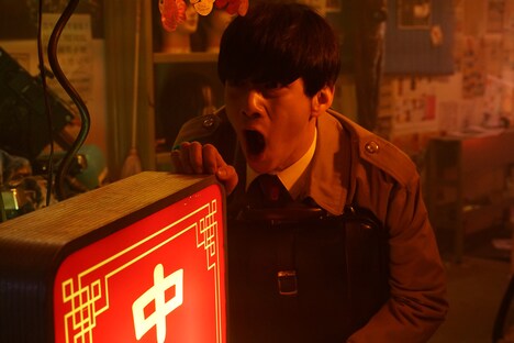 「音量を上げろタコ！なに歌ってんのか全然わかんねぇんだよ!!」新場面写真