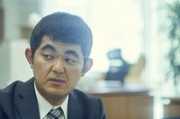 芹澤興人演じる月野雅臣。