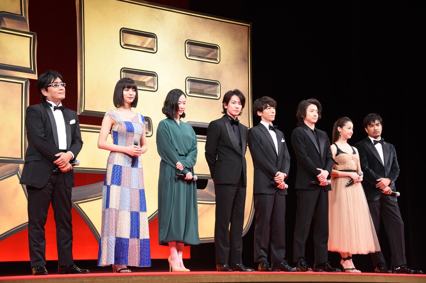 「億男」完成披露試写会の様子。