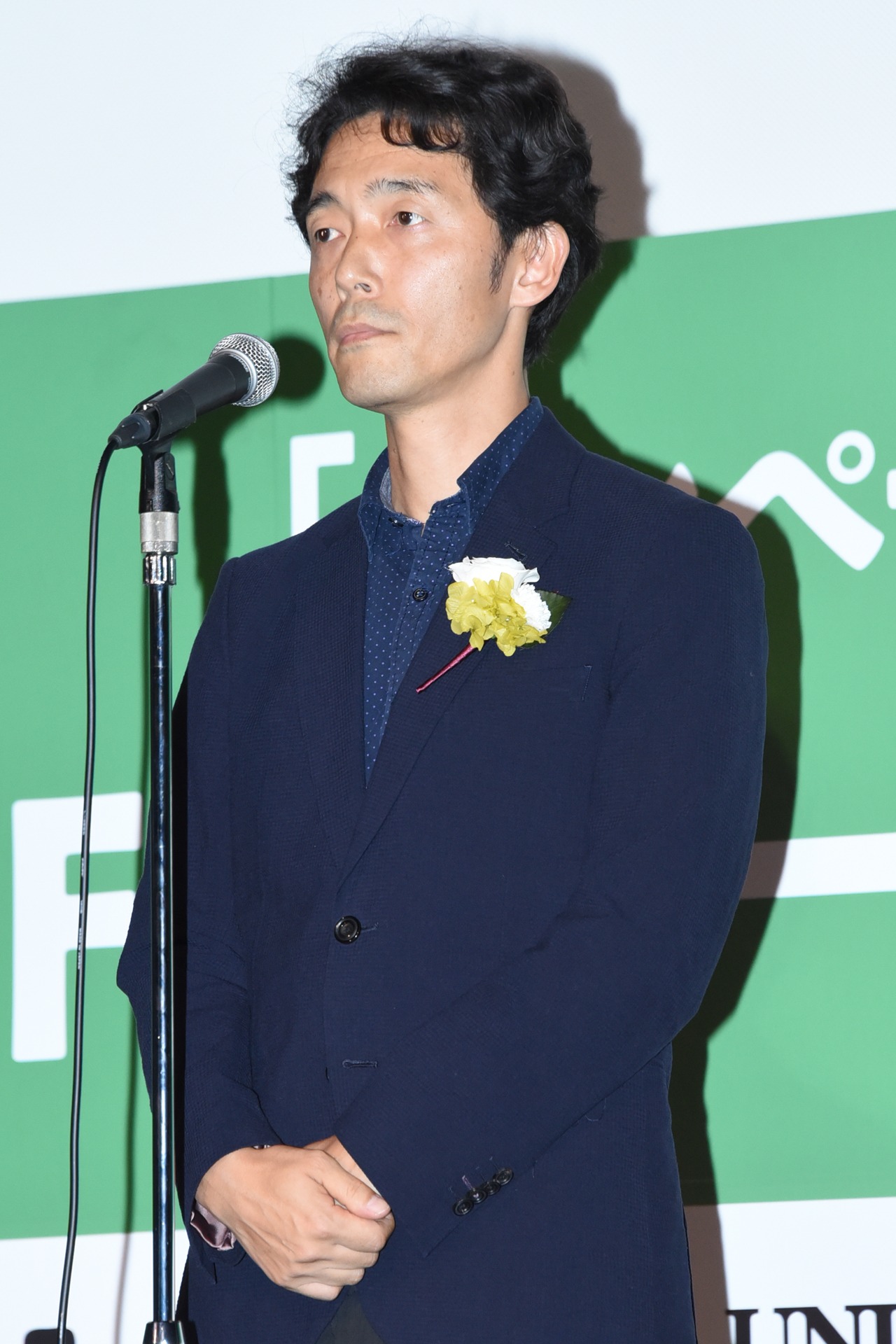 佐藤信介