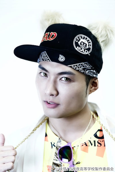 かまいたち役の八木将康。