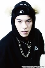 長村航希扮するかまいたち。