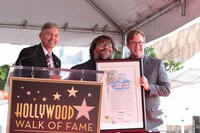 記念セレモニーの様子。