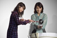 「コーヒーが冷めないうちに」初日舞台挨拶の様子。