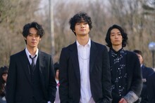 「PRINCE OF LEGEND」より、Team3B。左から遠藤史也演じる翔、清原翔演じる嵯峨沢ハル、こだまたいち演じるTAICHI。