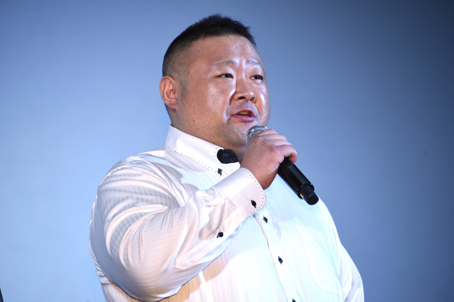 脇知弘