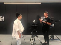 左から安藤桃子、山田康介。