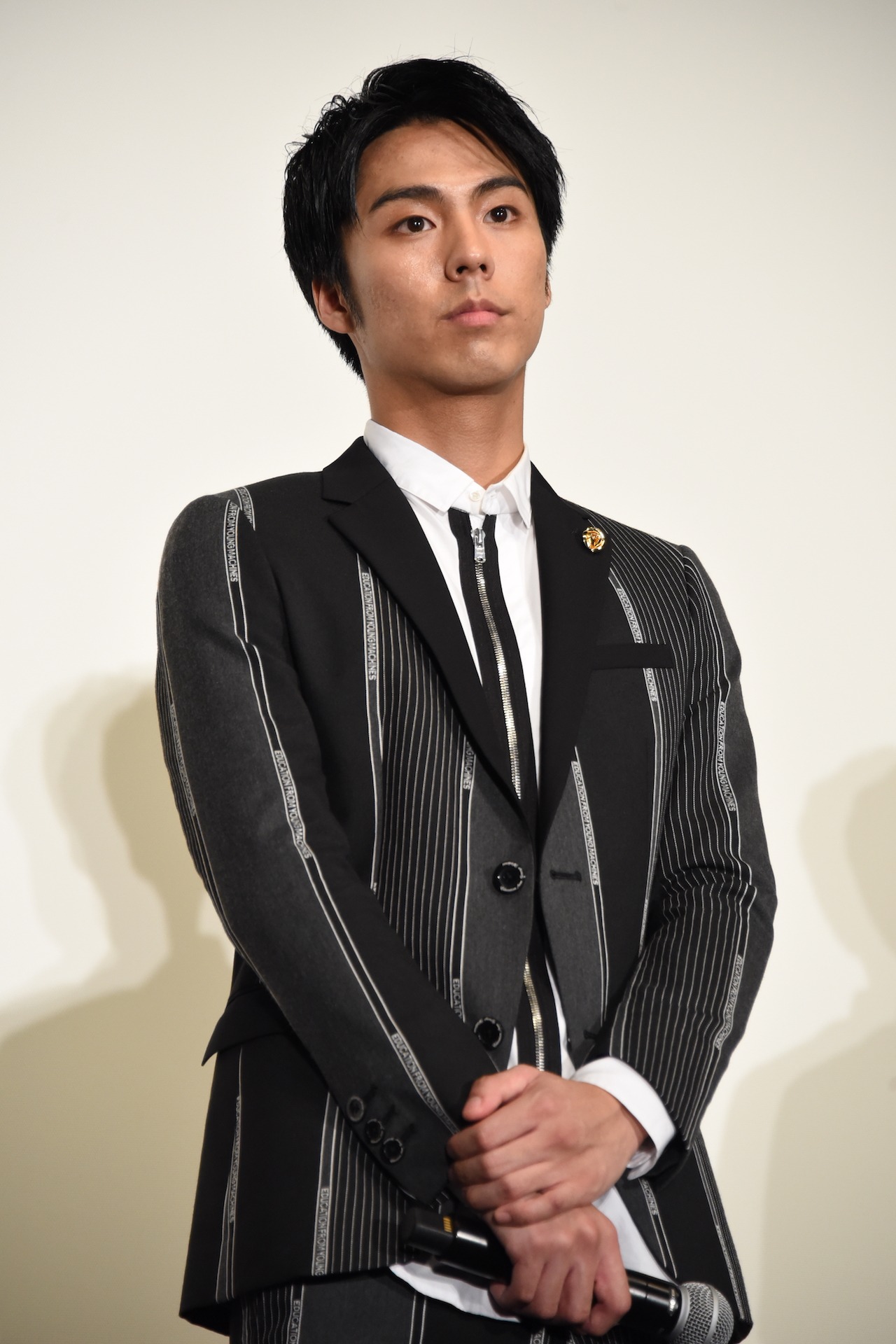 小野塚勇人