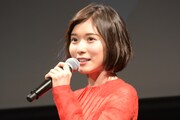 松岡茉優