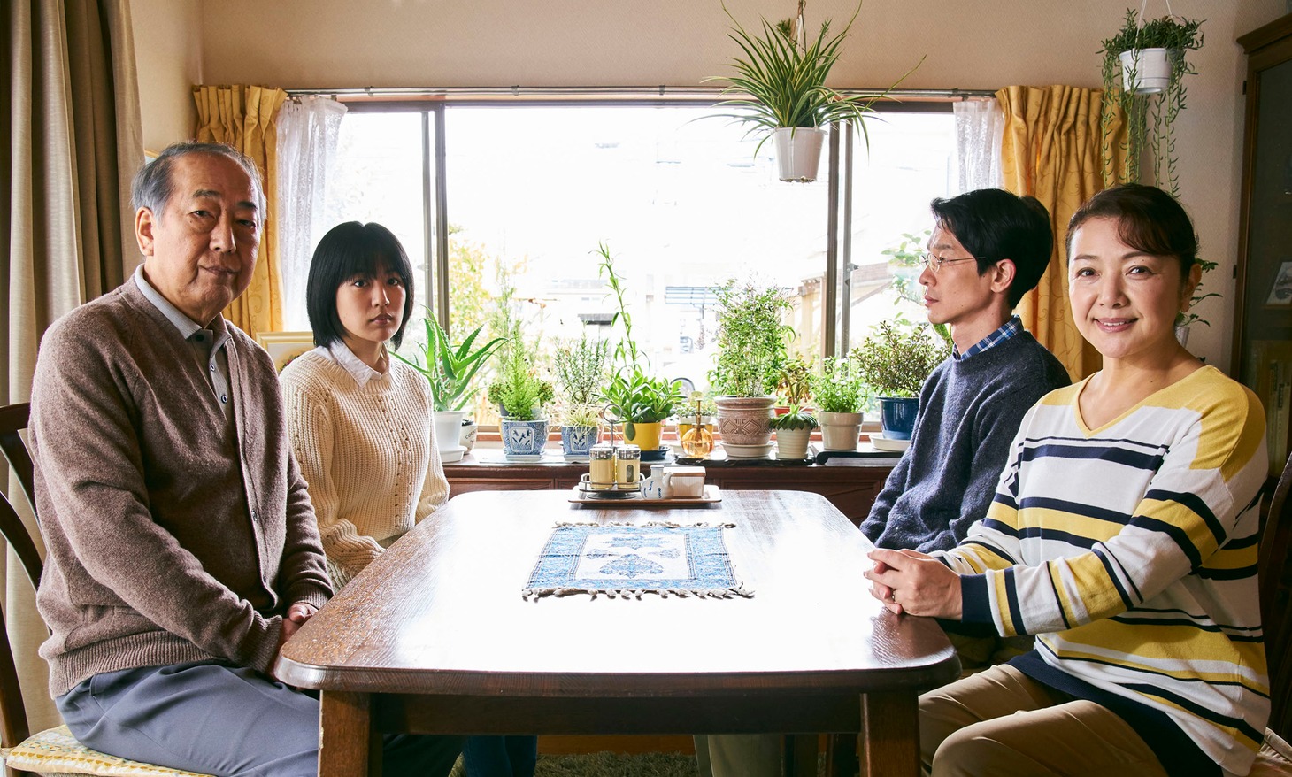 「鈴木家の嘘」