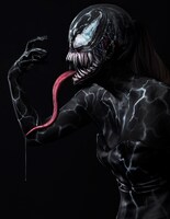 ヴェノムのメイクを施した中川翔子。