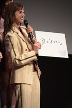 人生で泣きそうになるくらい感動した出来事を語る佐藤晴美。