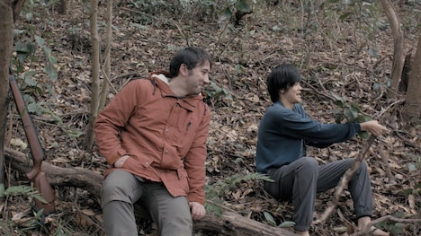 「愛と、酒場と、音楽と」より、井之脇海監督作「言葉のいらない愛」。