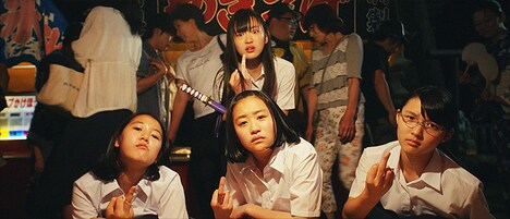「そうして私たちはプールに金魚を、」 (c)MOON CINEMA PROJECT