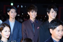 SMGメンバー。後列左から西村一輝、西川俊介、廣瀬智紀。