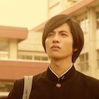 志尊淳、「走れ!T校バスケット部」の主題歌「贈る言葉」MVで武田鉄矢と共演