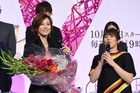 「リーガルV～元弁護士・小鳥遊翔子～」制作発表記者会見の様子。