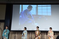 「日日是好日」特別試写会の様子。