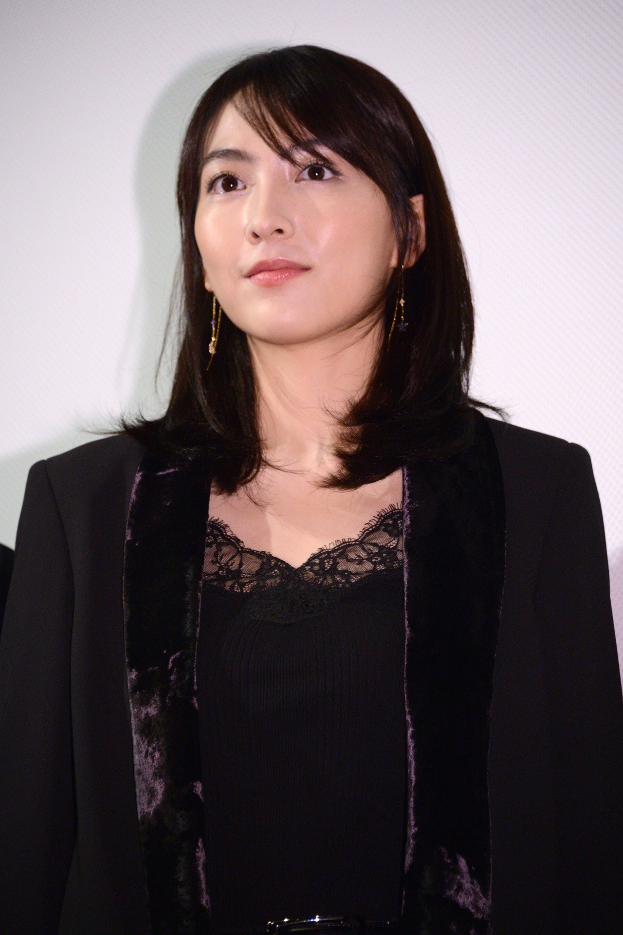 知英