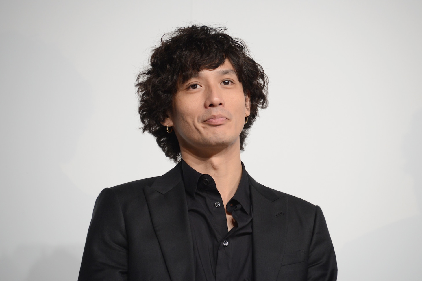 安藤政信