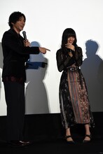 山田裕貴と齋藤飛鳥。