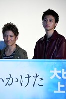 左から佐久本宝、中田圭祐。