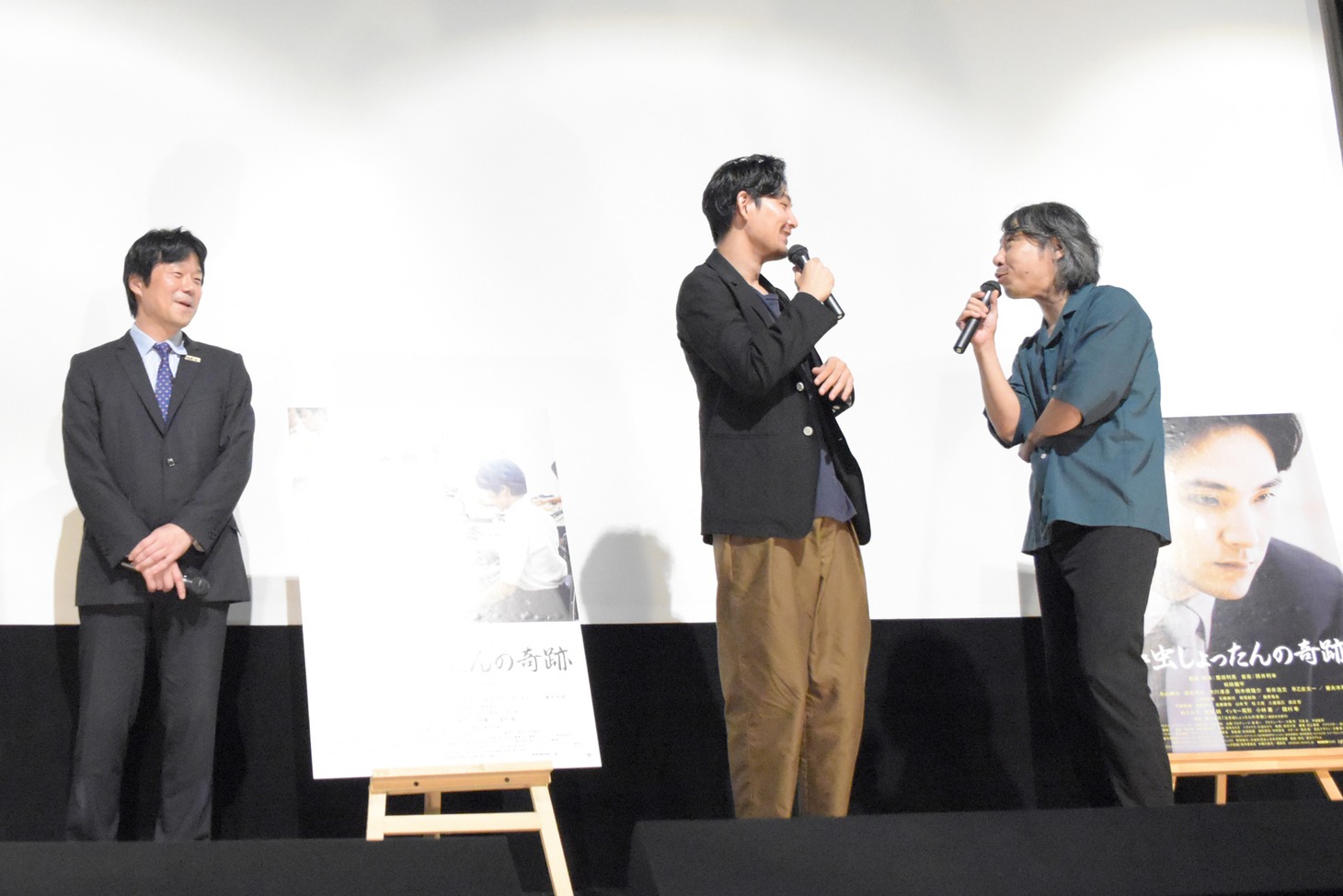 「泣き虫しょったんの奇跡」大ヒット記念舞台挨拶の様子。