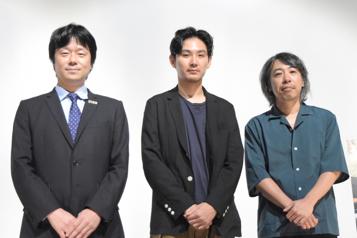 「泣き虫しょったんの奇跡」大ヒット記念舞台挨拶の様子。左から瀬川晶司、松田龍平、豊田利晃。