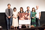 内山理名主演「single mom」初日、木村祐一が監督に感じた“運命”明かす