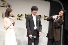 左から北川景子、田中圭、成田凌。