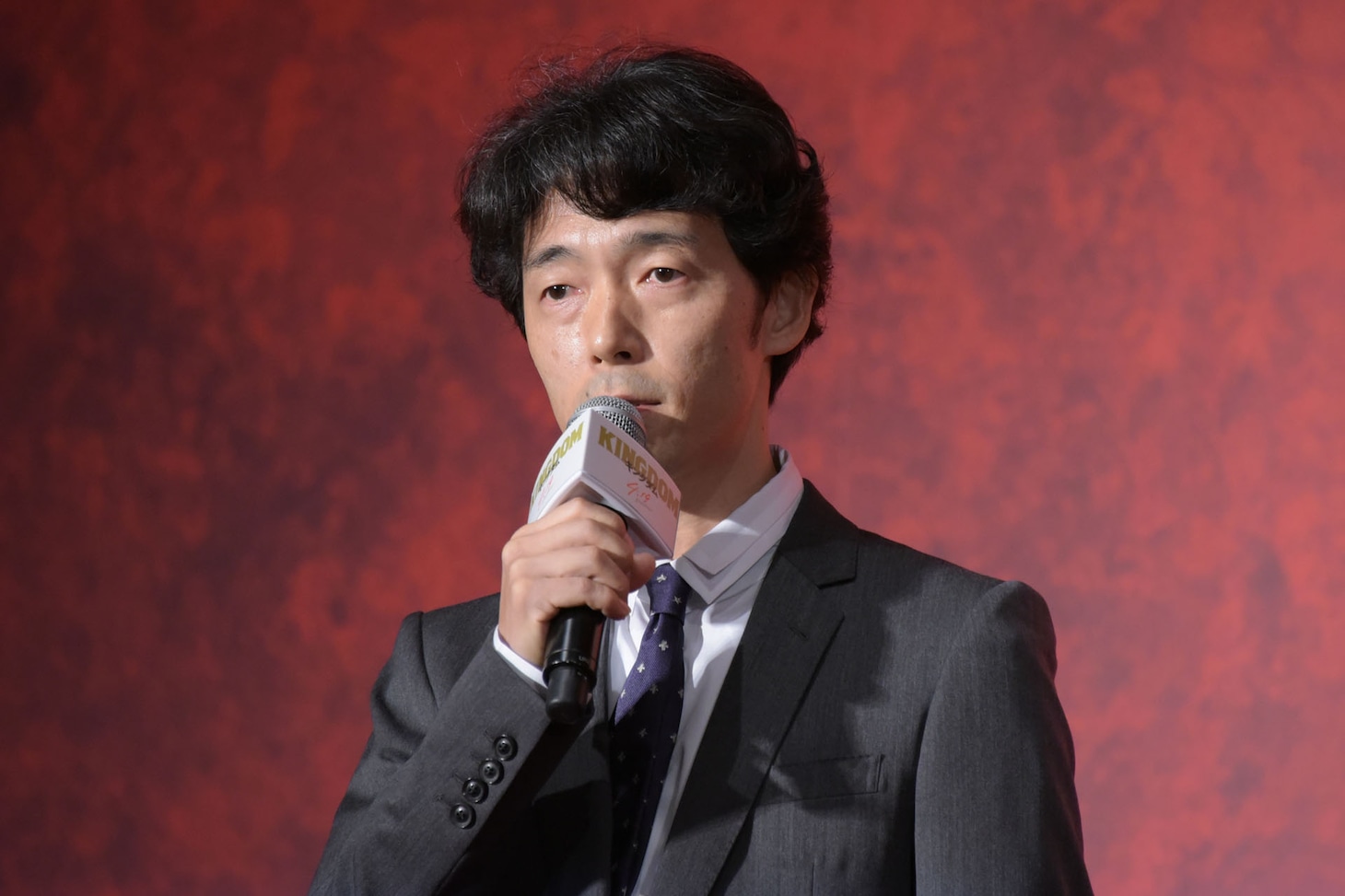 佐藤信介